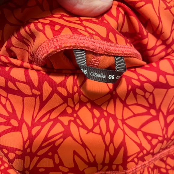 Oiselle Apenglow Monarch Pocketo 4” Shorts - Picture 6 of 6